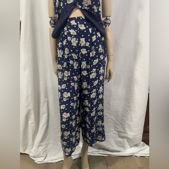 Vintage silk 2 piece Floral Navy set 4 - Picture 3 of 10